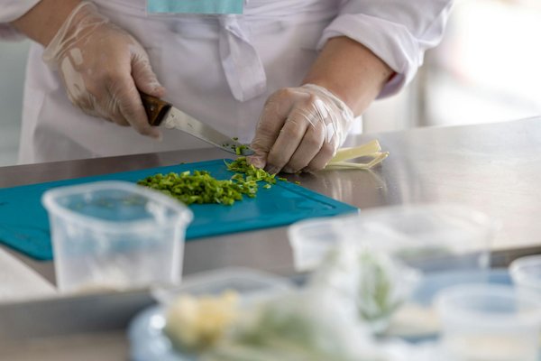 Cuisiner avec des restes : une solution économique